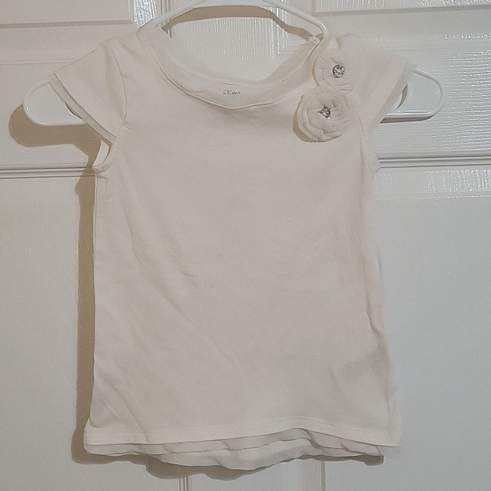 Jillian's Closet girls flower whit T size girls Medium (5-6)